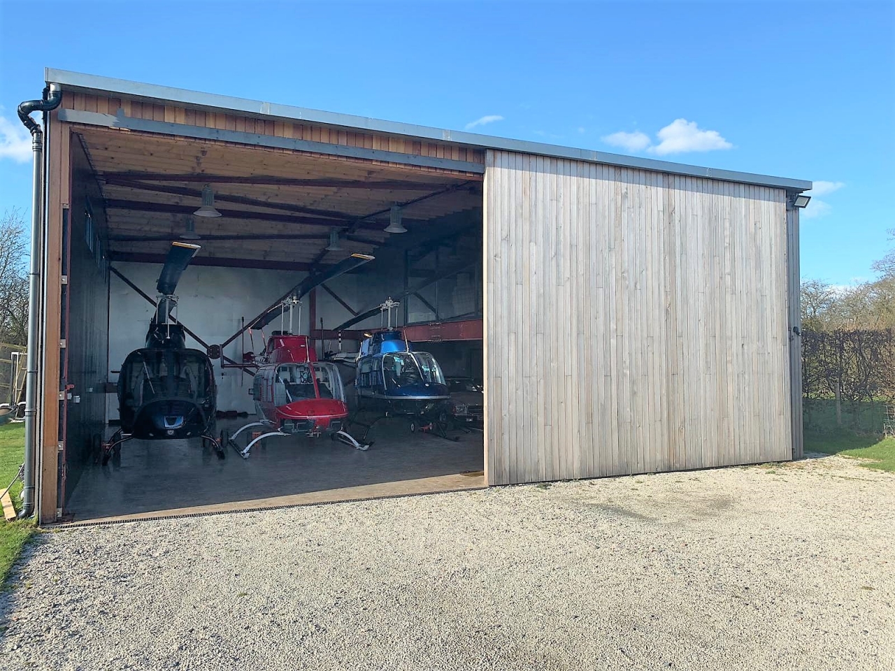 Helicopter hangars building and construction
