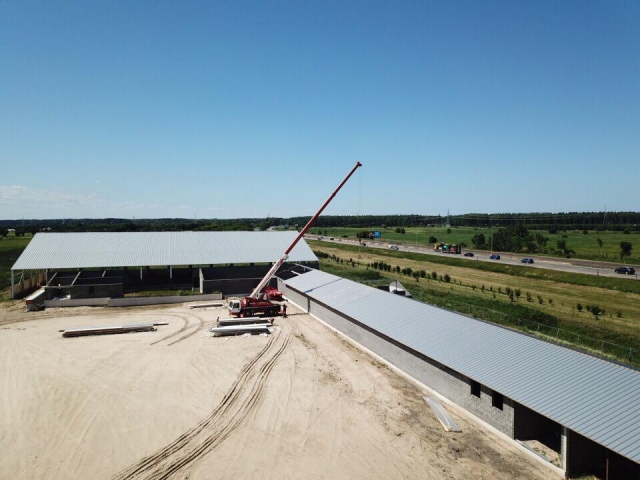 Multifunkcionāla sporta ēka ar zirgu manēžu objekta pārņemšana un atlikušo būvdarbu pabeigšana